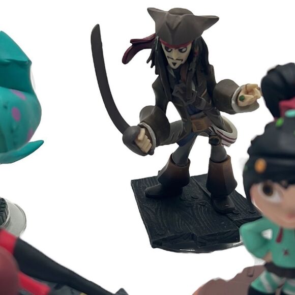 Disney Infinity Bundle Figures & Platform Incredibles Monsters Inc Jack Sparrow - Picture 6 of 12